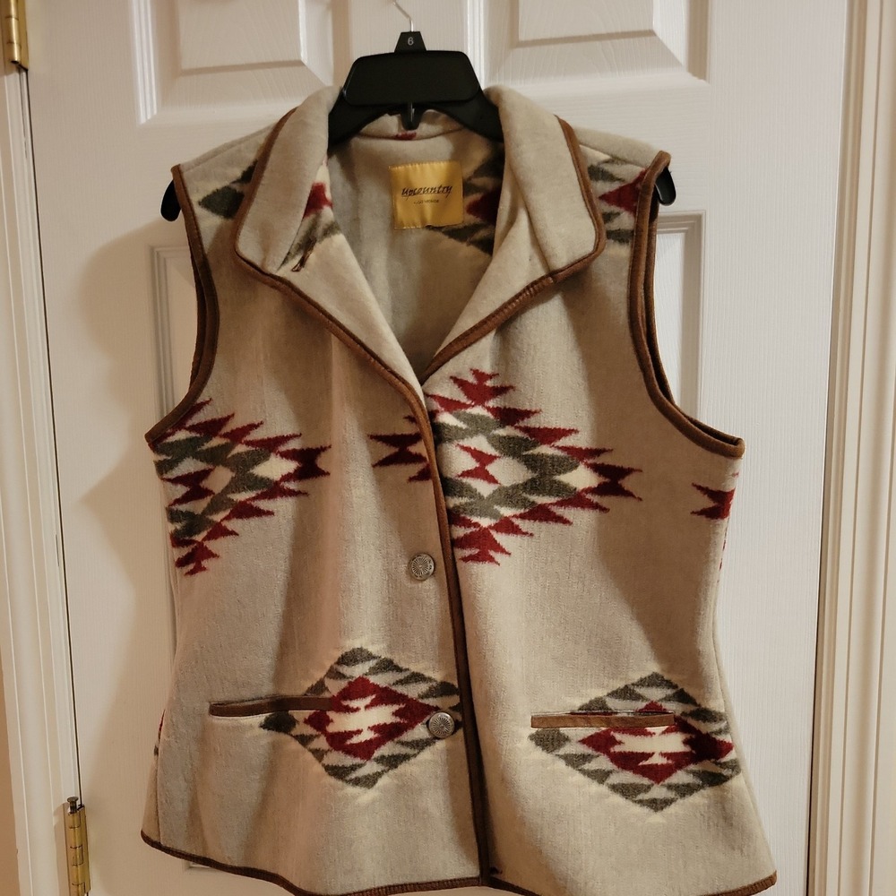 Upcountry By Du Monde Aztec Womens Southwestern vest  Size tag removed.